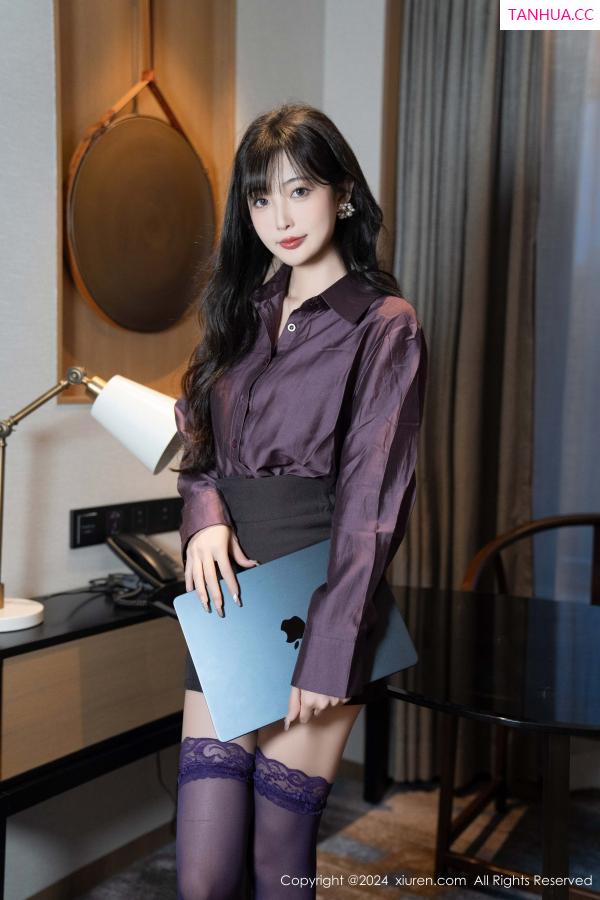 林星阑  [XiuRen]高清写真图 2024.11.11 No.9428 林星阑 丝袜美腿第10张图片